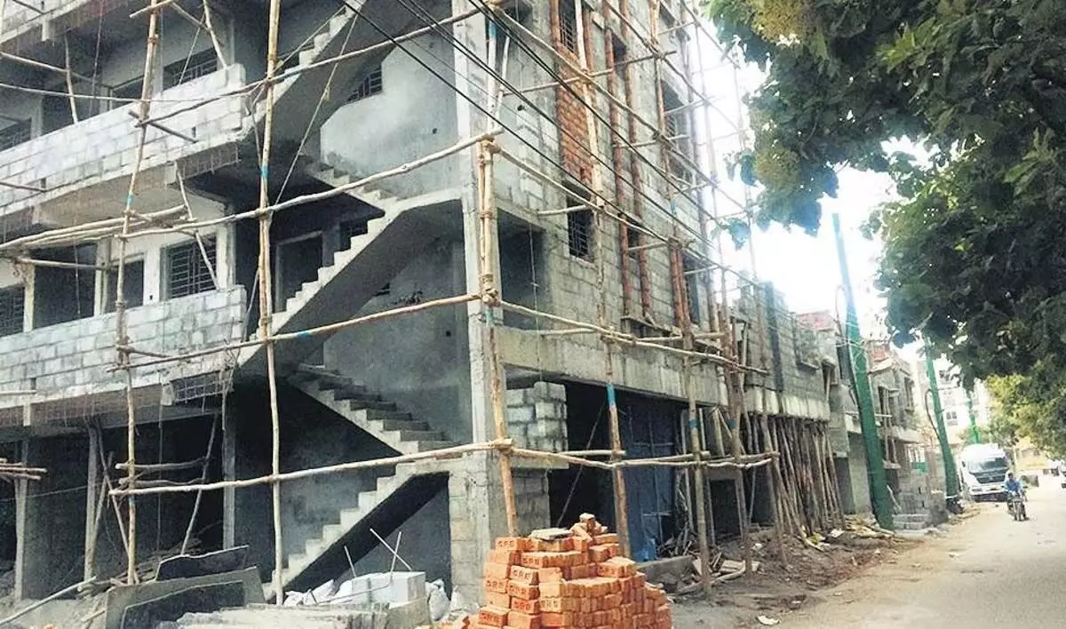 बेंगलुरु में बिल्डर्स ने रात में निर्माण पर लगे प्रतिबंध का उल्लंघन किया