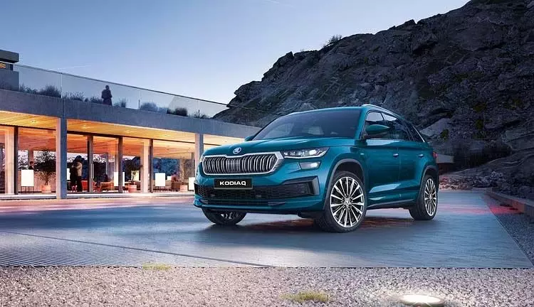 Skoda की दो गाड़ियां हुईंं अब पहले से ज्‍यादा सुरक्षित, जानें क्‍या मिला अपडेट