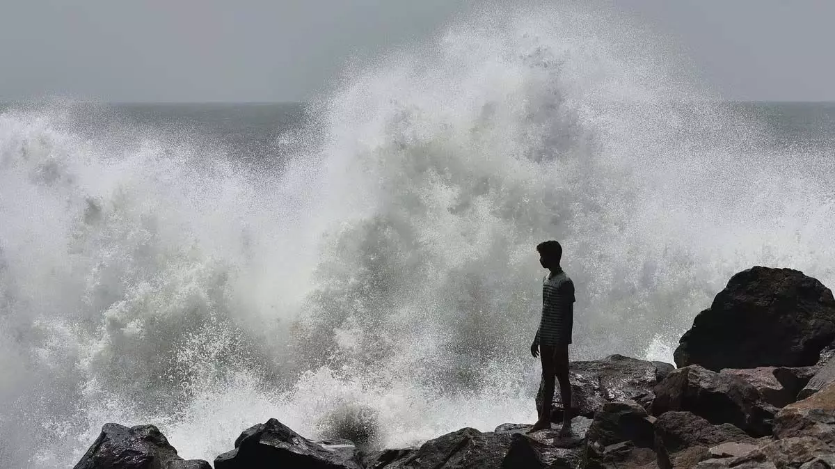 विभागों को ओडिशा में ग्रीष्मकालीन चक्रवात के लिए तैयार रहने को कहा गया