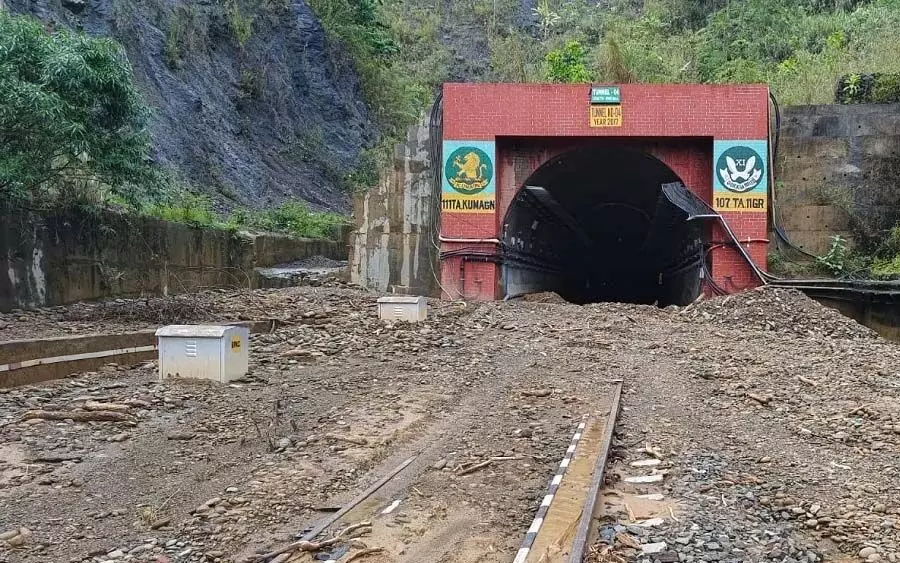 भारी बारिश के बीच दिमा हसाओ अलर्ट पर, शैक्षणिक संस्थान बंद, राजमार्ग बंद