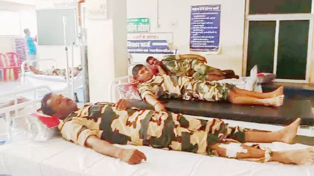 BSF अधिकारी समेत 17 जवान घायल, रायगढ़ हादसे पर अपडेट