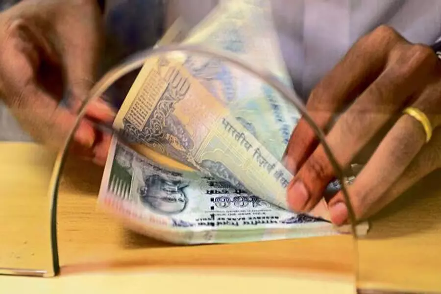 भारत के विदेशी मुद्रा भंडार में लगातार तीसरे हफ्ते गिरावट