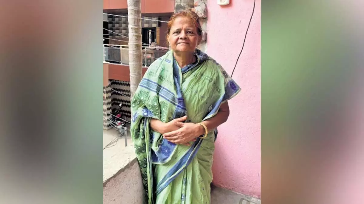 रिक्शा चालक को घर देने के बाद कटक की महिला गरीबों के लिए चुनाव लड़ेगी