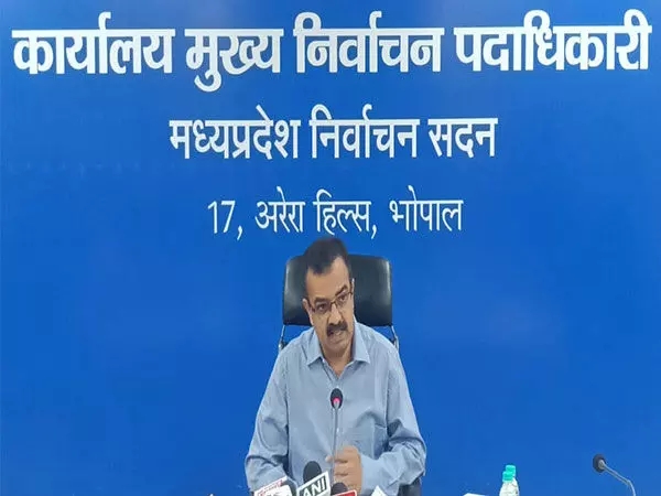 मध्य प्रदेश: राज्य में लोकसभा चुनाव के तीसरे चरण के लिए 9 महिलाओं सहित 127 उम्मीदवार मैदान में