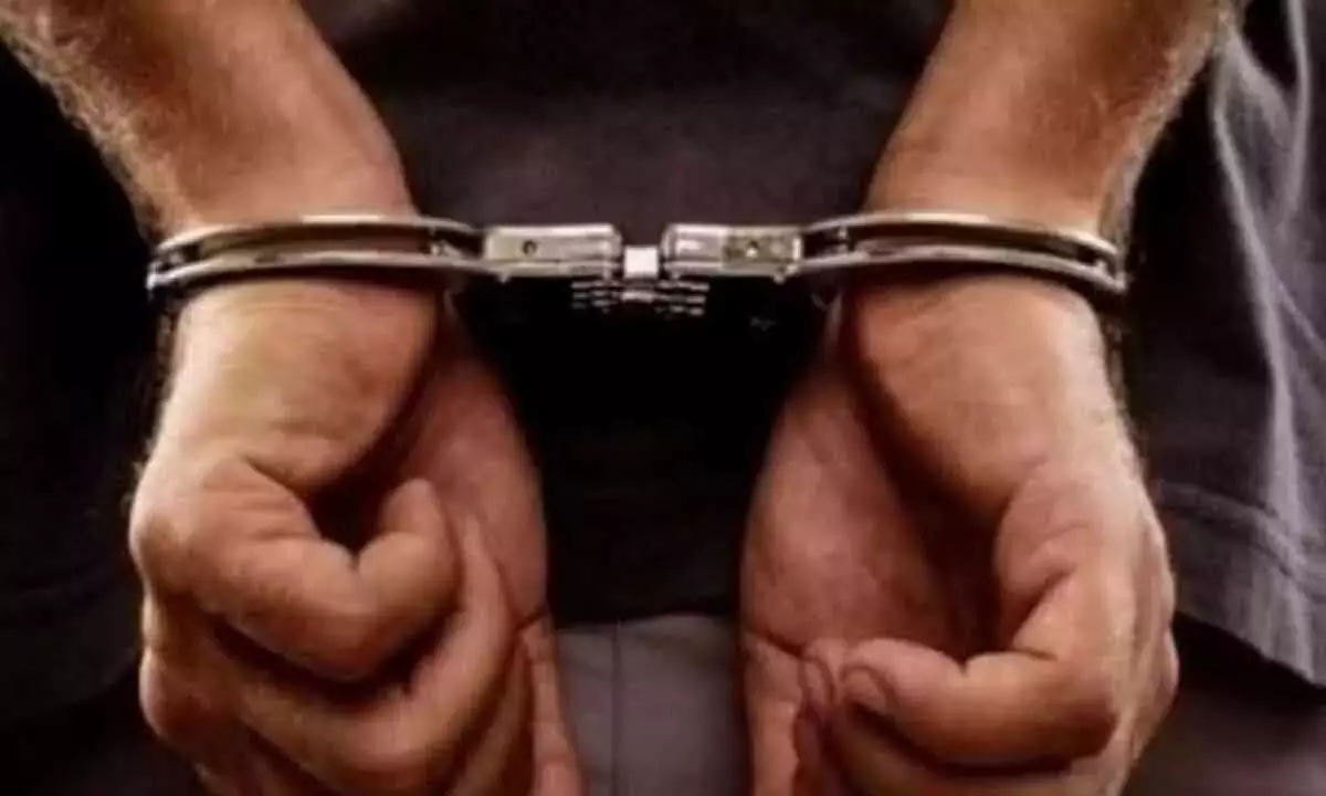 चोरी के आरोप में दो गिरफ्तार, 14 बाइकें बरामद