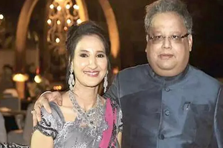 राकेश झुनझुनवाला की पत्नी ने अपने सबसे बड़े स्टॉक दांव टैंक के रूप में ₹ 800 करोड़ खो दिए
