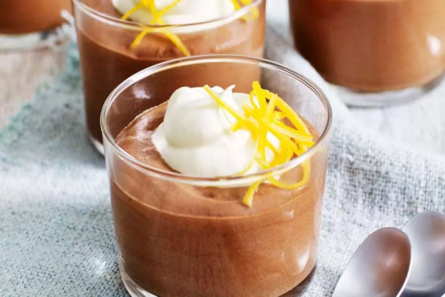 घर पर बनाएं स्वाद से भरपूर ऑरेंज चॉकलेट मूस