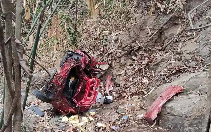 इडुक्की में कार 600 फुट गहराई में गिरने से 2 की मौत, 4 घायल