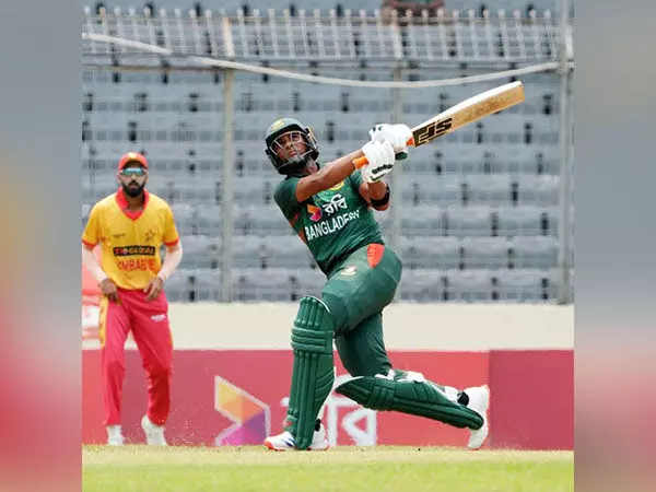 महमुदुल्लाह के जुझारू अर्धशतक की बदौलत बांग्लादेश को 5वें टी20I में जिम्बाब्वे के खिलाफ 157/6 का स्कोर बनाया