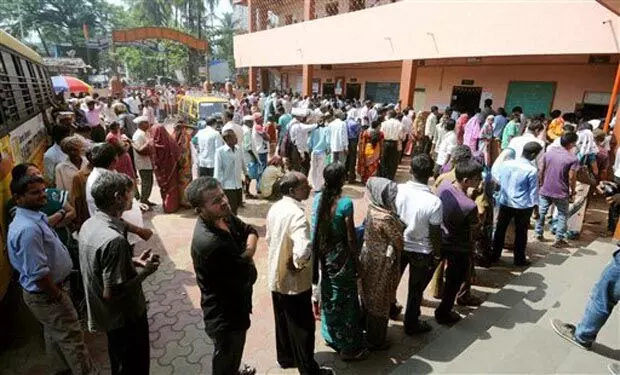गुंटूर जिले में चुनाव अधिकारियों की भूमिकाएं सौंपी