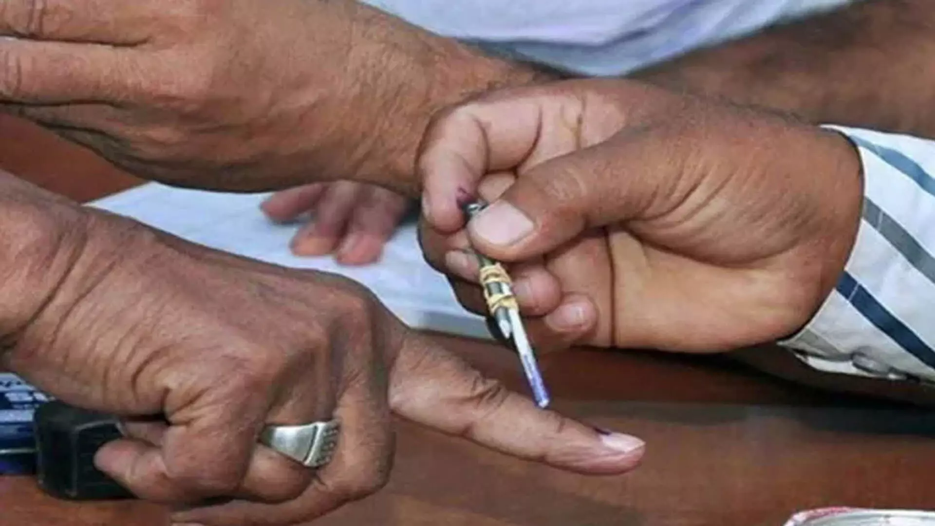 प्रचार ख़त्म, श्रीनगर सीट पर कल मतदान