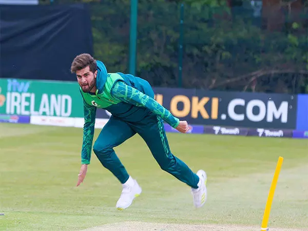 दूसरे टी20 मैच में आयरलैंड के खिलाफ प्रदर्शन के लिए पीसीबी के पूर्व अध्यक्ष रमिज़ राजा ने पाकिस्तान के तेज गेंदबाजों की आलोचना की