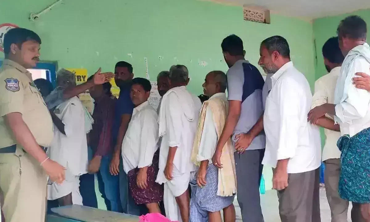 कोठागुडेम में माओवादी इलाकों में शांतिपूर्ण ढंग से मतदान शुरू