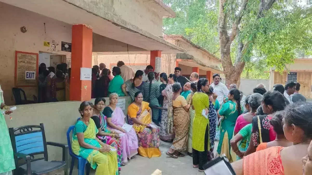 आंध्र प्रदेश: दोपहर 3 बजे तक 55.49 प्रतिशत मतदान दर्ज किया गया
