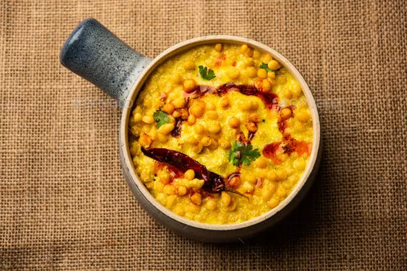 लंच में  ट्राई करें Boondi Kadhi, हर कोई करेगा तारिफ