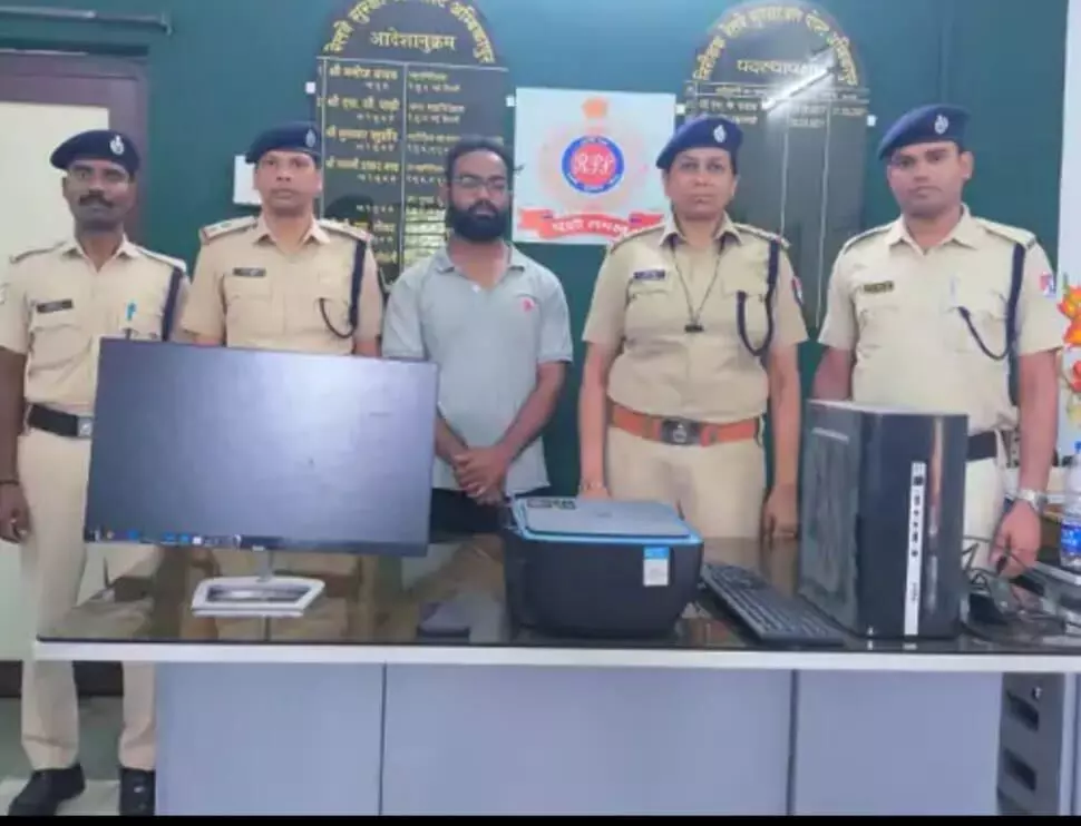 रेलवे पुलिस ने 9 टिकट दलालों को दबोचा