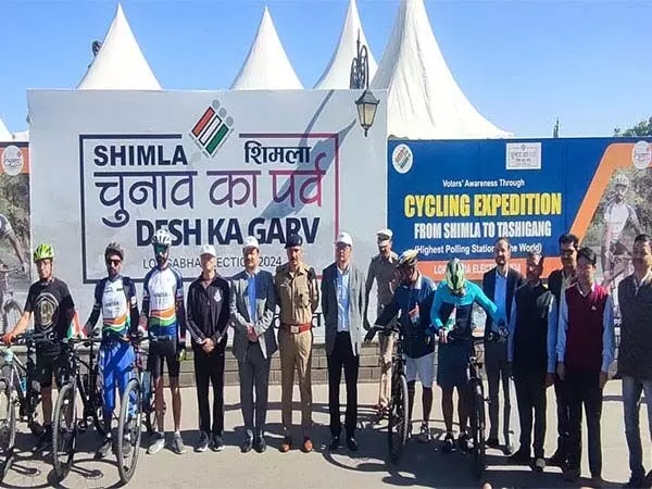 दुनिया के सबसे ऊंचे मतदान केंद्र ताशीगांग के लिए साइकिलिंग अभियान को चुनाव आयोग ने दिखाई हरी झंडी