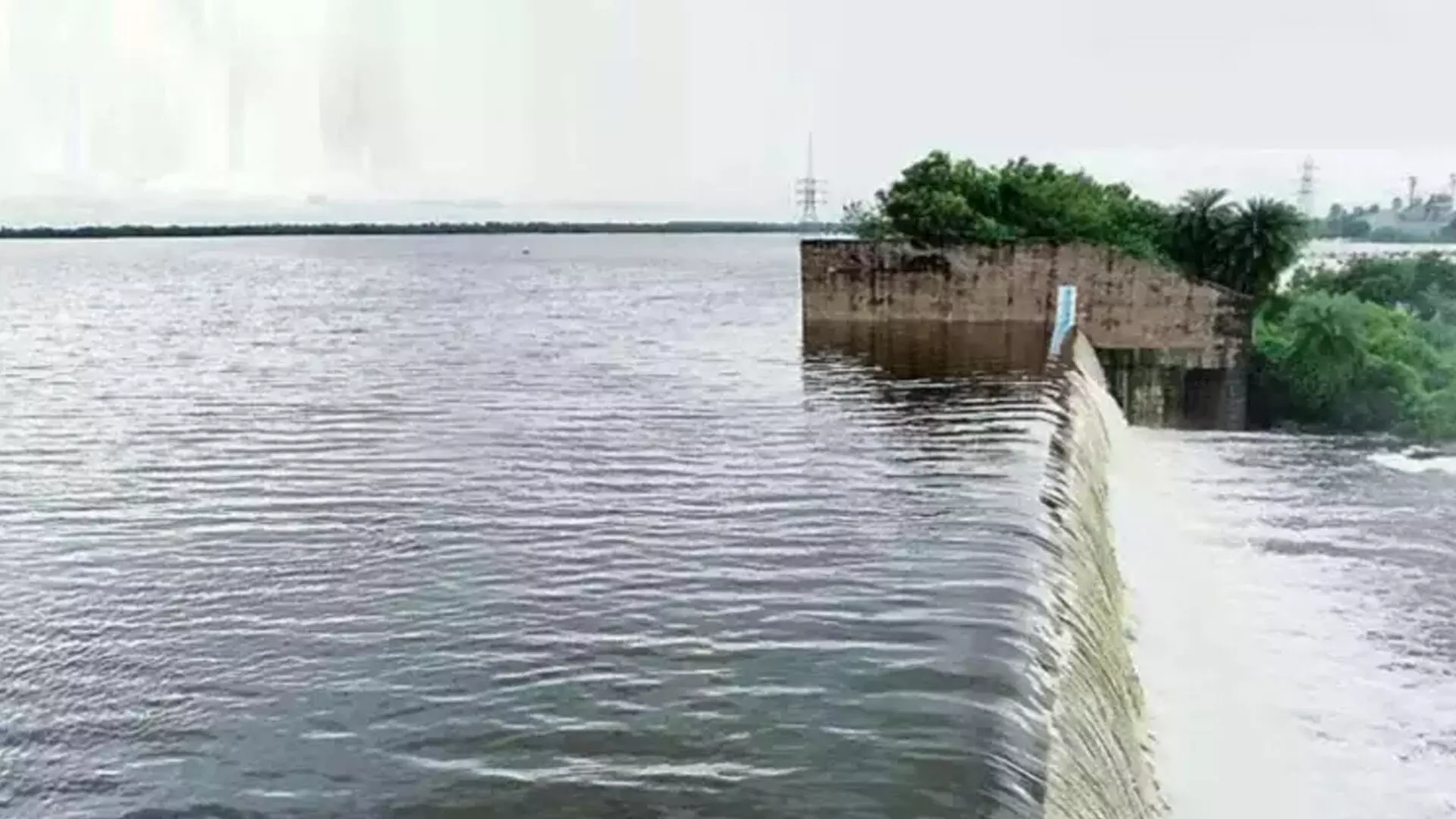 चेन्नई, पड़ोसी जिलों की 100 झीलों को स्वचालित जल स्तर रिकॉर्डर मिलेगा