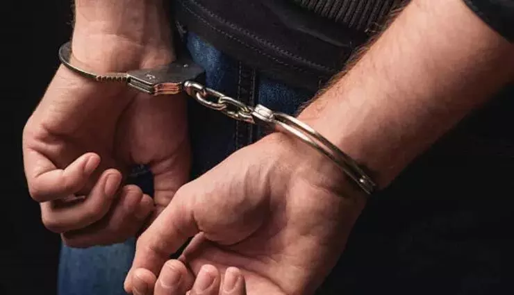 पुलिस पर हमला करने के आरोप में अरामबाई तेंगगोल के दो सदस्यों को गिरफ्तार