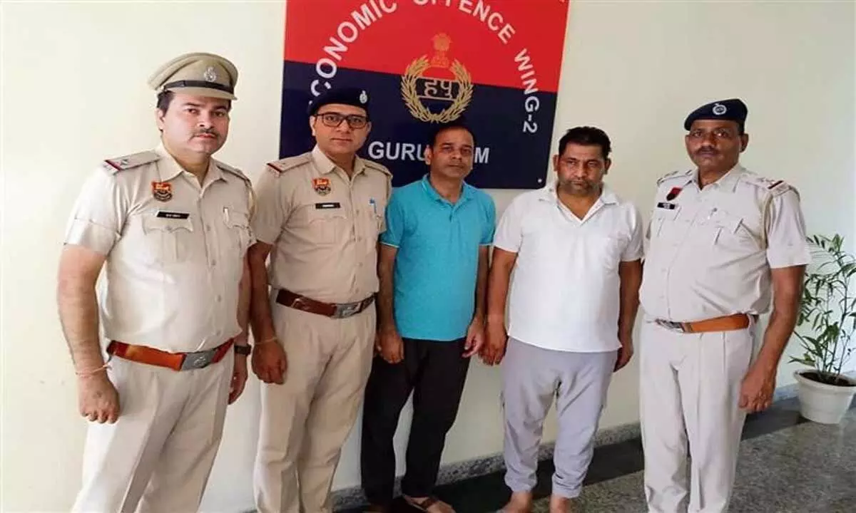 धोखाधड़ी के आरोप में 2 फर्जी रियाल्टार पुलिस के घेरे में