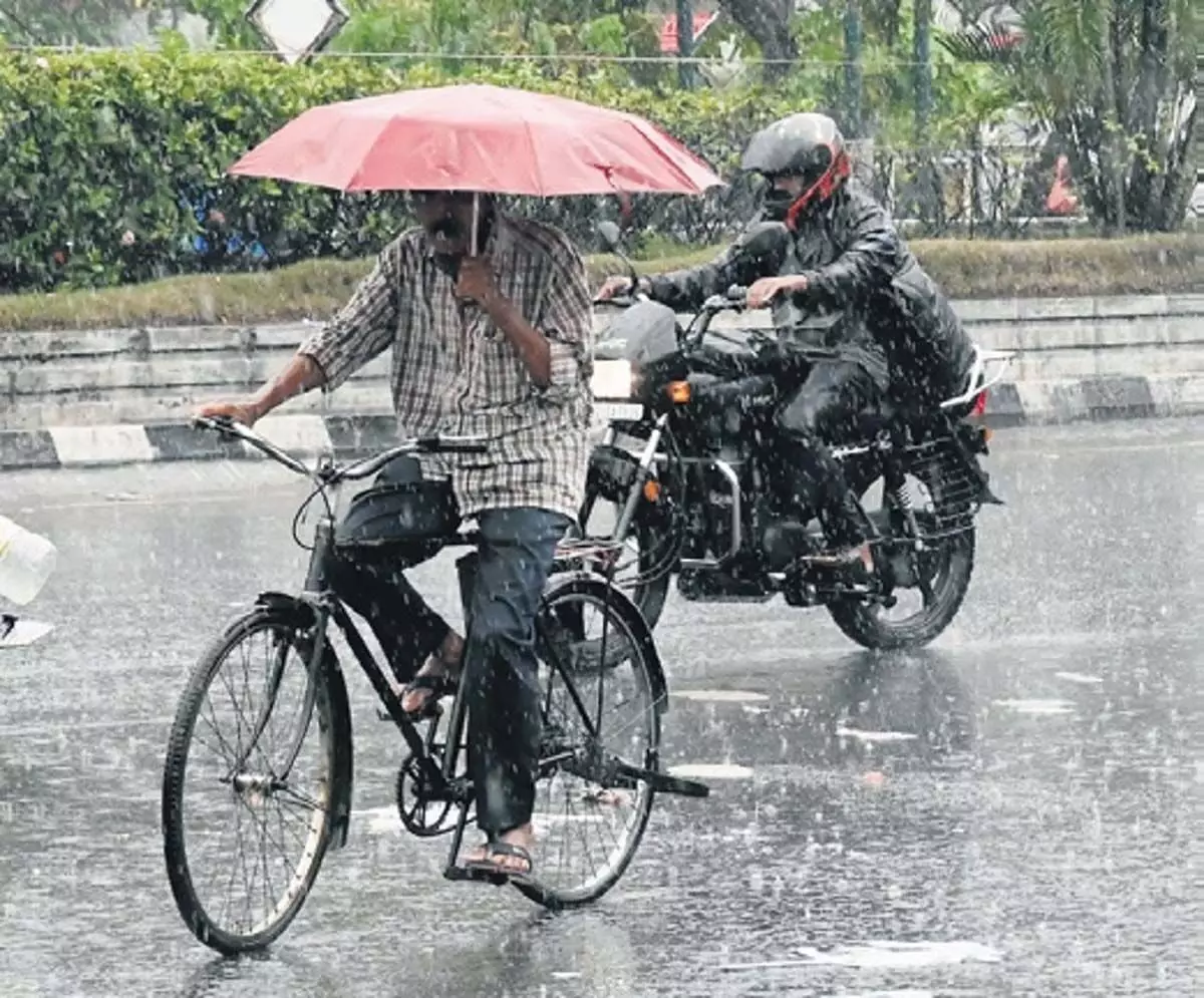 केरल में गर्मियों की बारिश से केएसईबी को राहत मिली, अधिकतम मांग में 1,500 मेगावाट की गिरावट आई