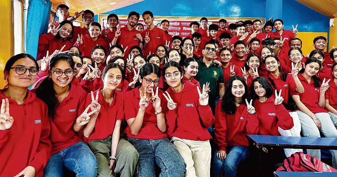 शिमला संस्थान दसवीं कक्षा में 98% से अधिक अंक प्राप्त करने वाले विद्यार्थियों को मुफ्त कोचिंग सुविधा की पेशकश की