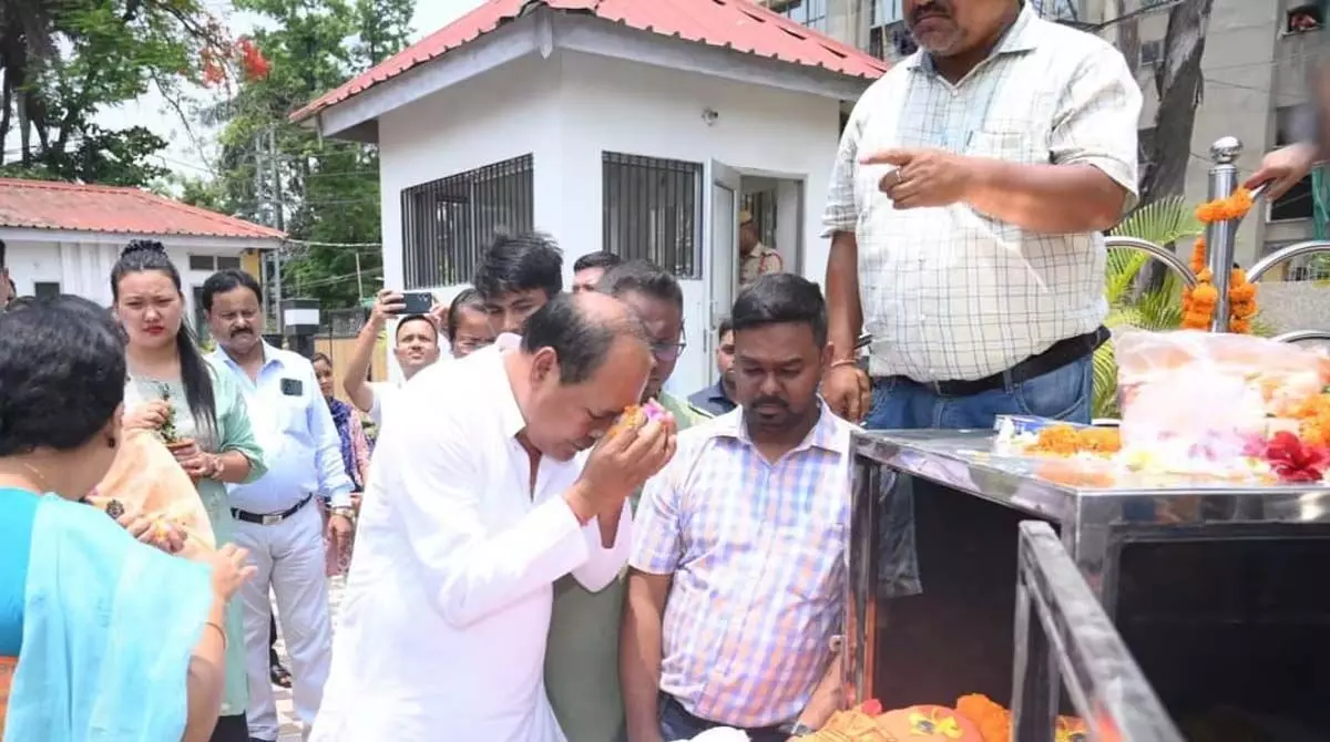 असम के पूर्व शिक्षा मंत्री थानेश्वर बोरो के निधन पर प्रमोद बोरो, दीपेन बोरो ने शोक जताया