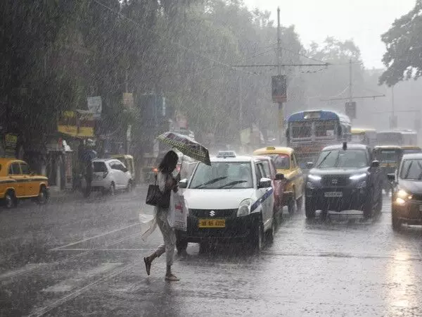 आईएमडी ने केरल में भारी बारिश की भविष्यवाणी की, 19-20 मई को 3 जिलों के लिए रेड अलर्ट