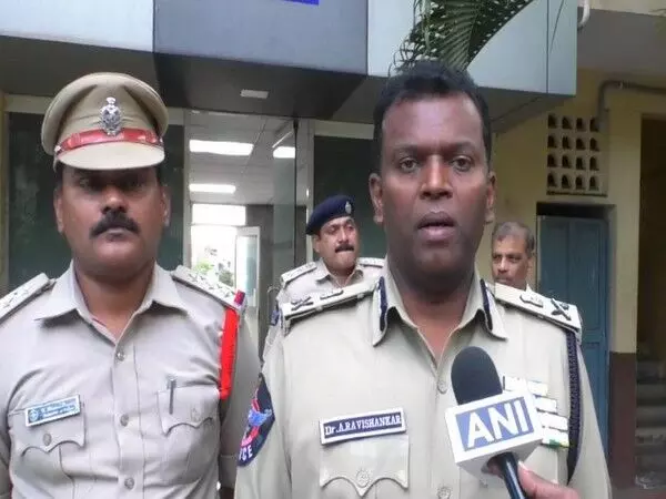 विजाग पुलिस ने साइबर क्राइम रैकेट का भंडाफोड़ किया, कंबोडिया, म्यांमार और थाईलैंड में तस्करी करने के आरोप में 3 गिरफ्तार