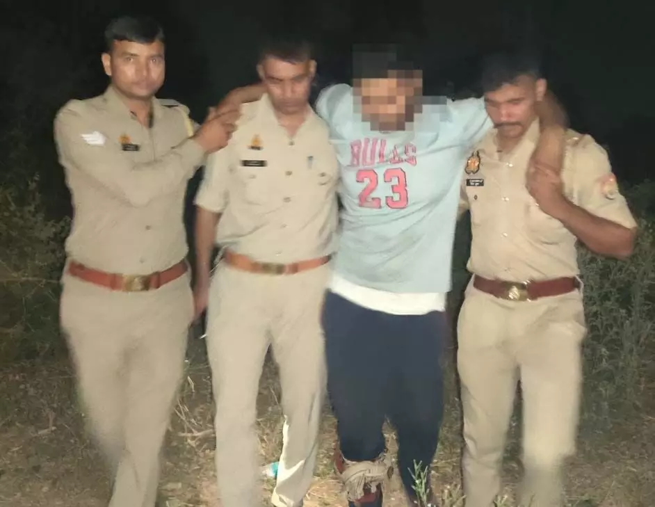 हत्या के आरोपी ने की पुलिस की हिरासत से भागने की कोशिश, मुठभेड़ के बाद फिर गिरफ्तार