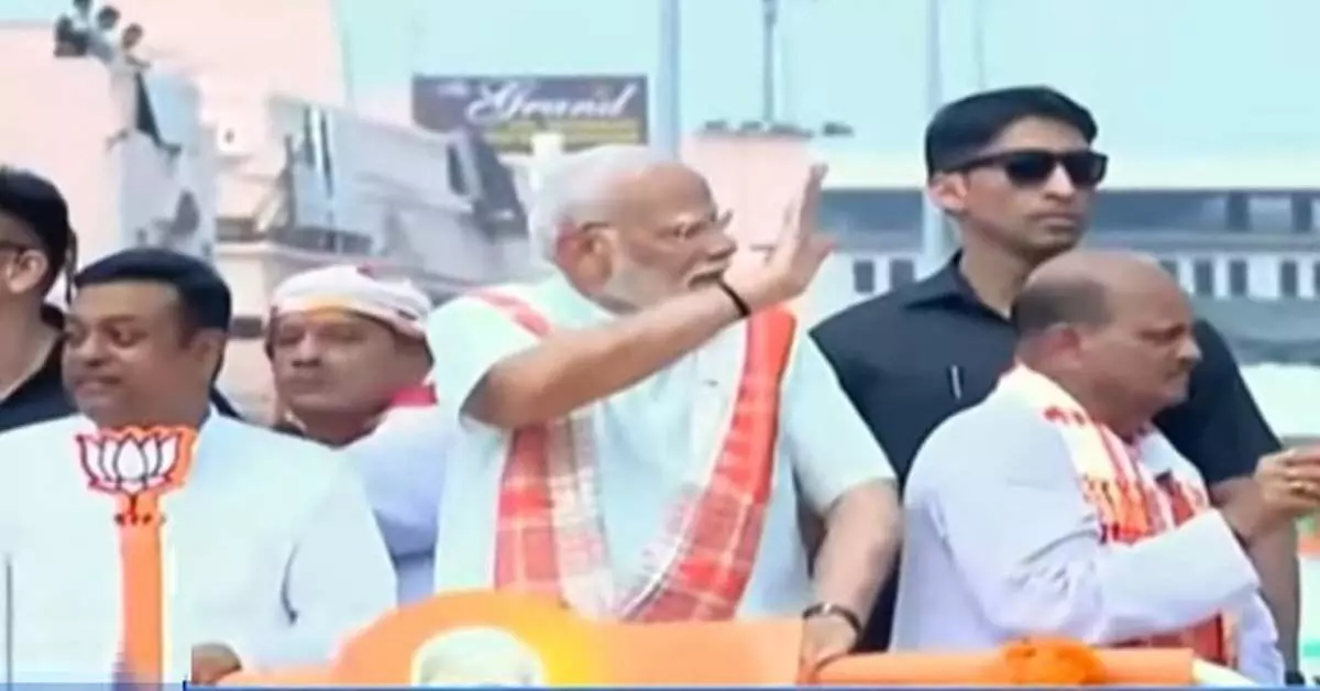 पीएम मोदी पुरी में भगवान जगन्नाथ के दर्शन के बाद बड़ाडांडा में रोड शो शुरू किया