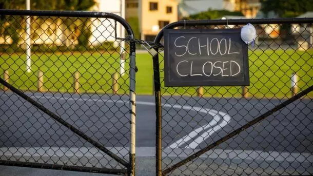 बीएसए ने बिना मान्यता चल रहे स्कूल को बंद करने का आदेश