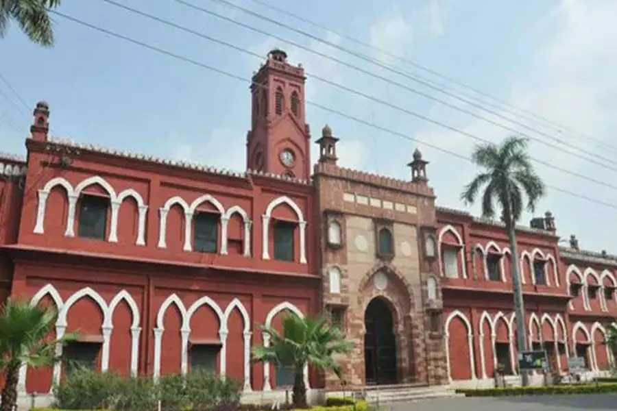 अलीगढ़ मुस्लिम विश्वविद्यालय ने अंग्रेजी भाषा शिक्षण पर वैश्विक सम्मेलन की मेजबानी की