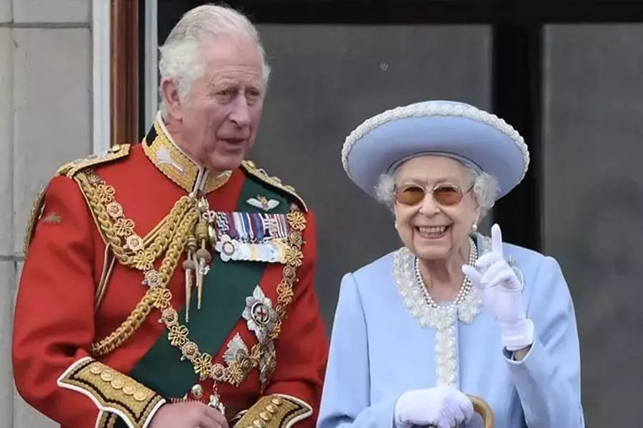ब्रिटेन के राजा चार्ल्स अब आधिकारिक तौर पर अपनी मां महारानी एलिजाबेथ से भी ज्यादा अमीर,उनकी कुल संपत्ति