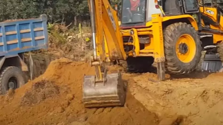 सिक्किम ने भूस्खलन को रोकने के लिए मानसून के दौरान नई मिट्टी की खुदाई के काम पर प्रतिबंध लगा