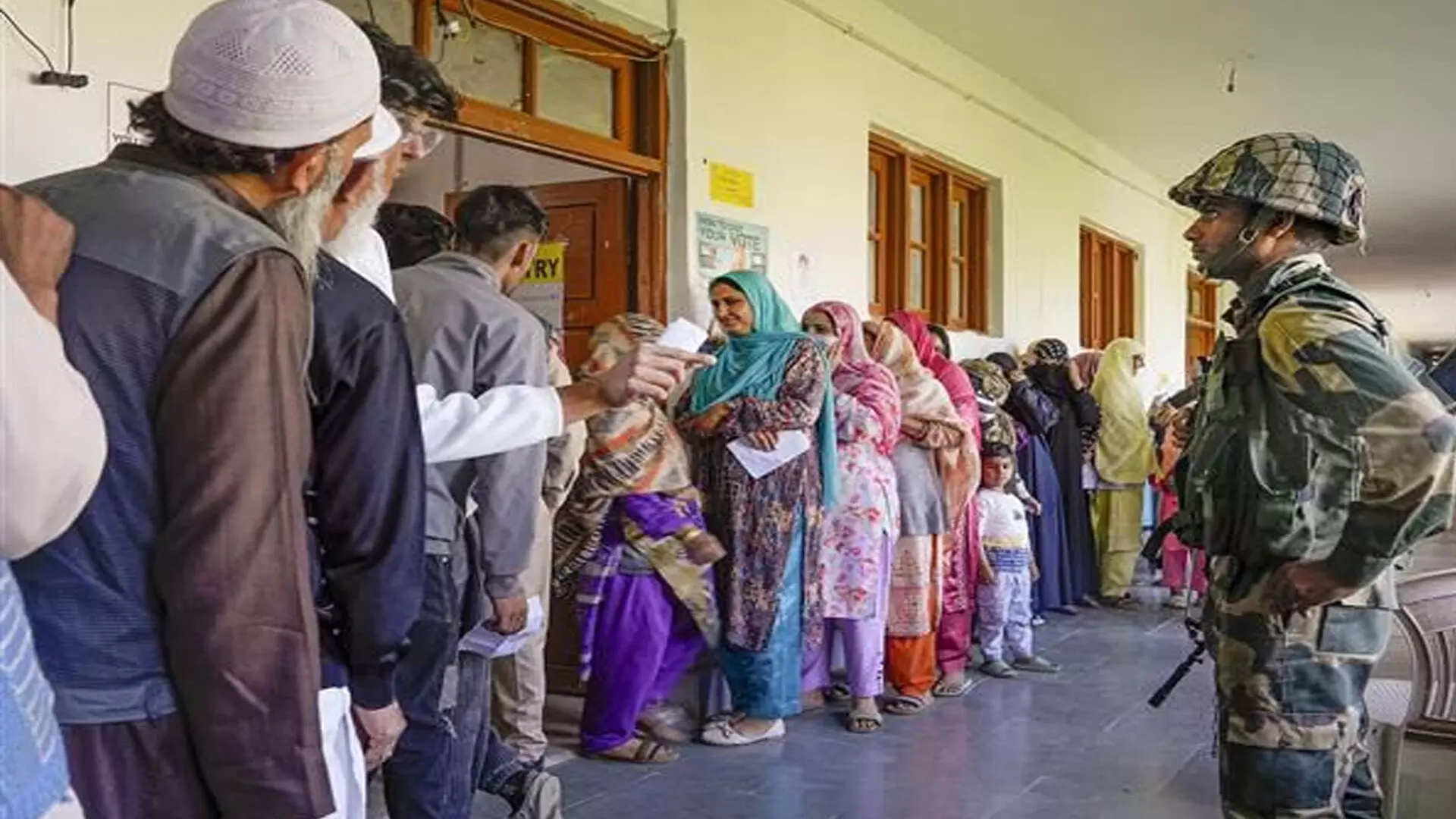 जम्मू-कश्मीर के बारामूला में अब तक का सर्वाधिक 59 प्रतिशत मतदान दर्ज किया गया