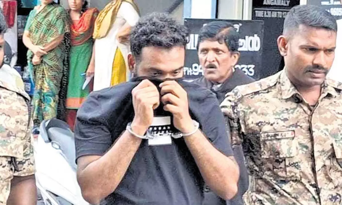 पुलिस ने केरल से जुड़े अंतरराष्ट्रीय रैकेट का पर्दाफाश किया
