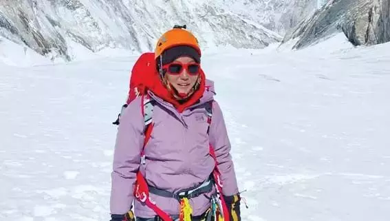 यानो माउंट एवरेस्ट पर चढ़ने वाली राज्य की 5वीं महिला