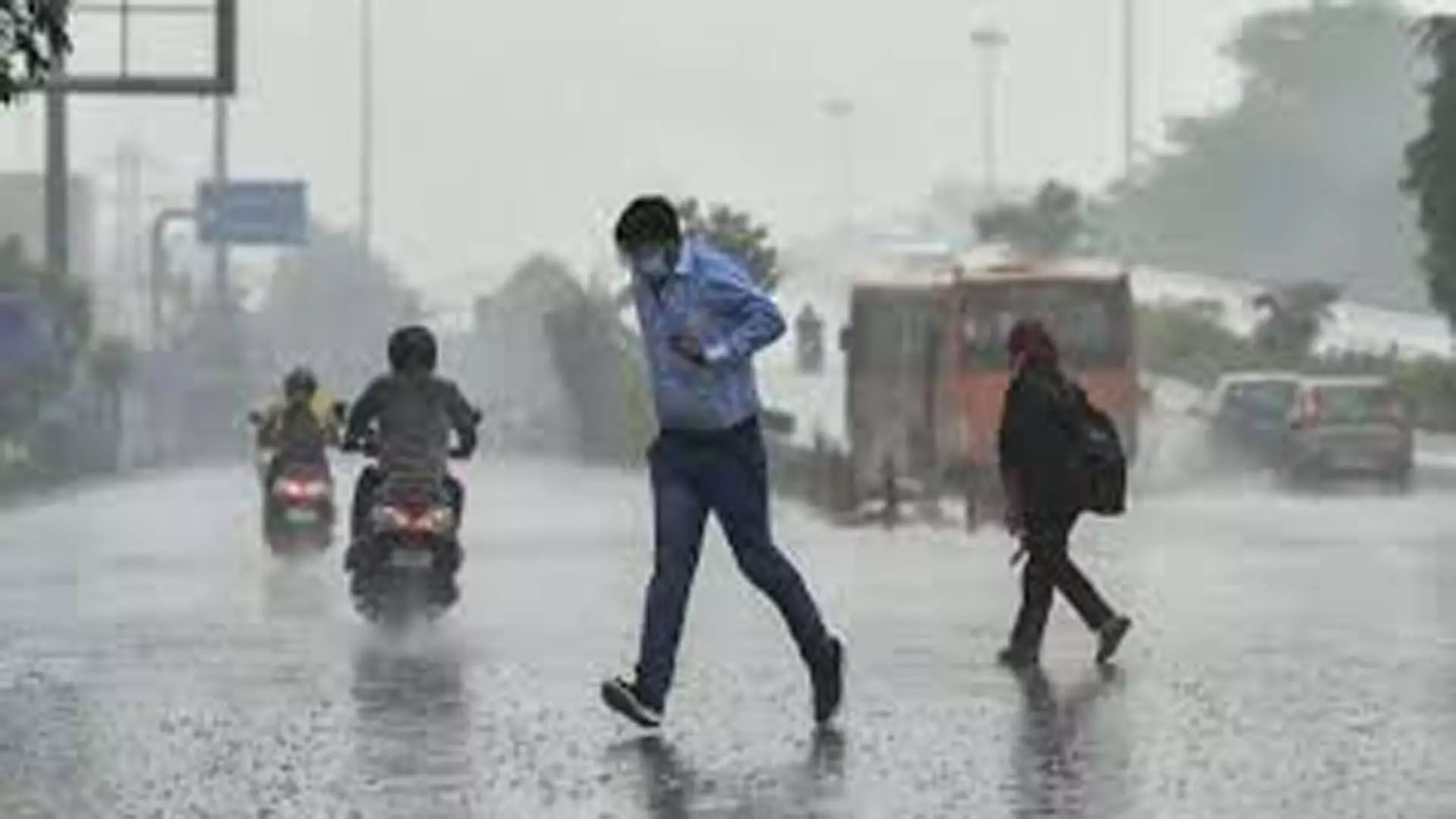 आईएमडी ने 23 मई तक पूरे दक्षिणी भारत में भारी बारिश का अनुमान लगाया