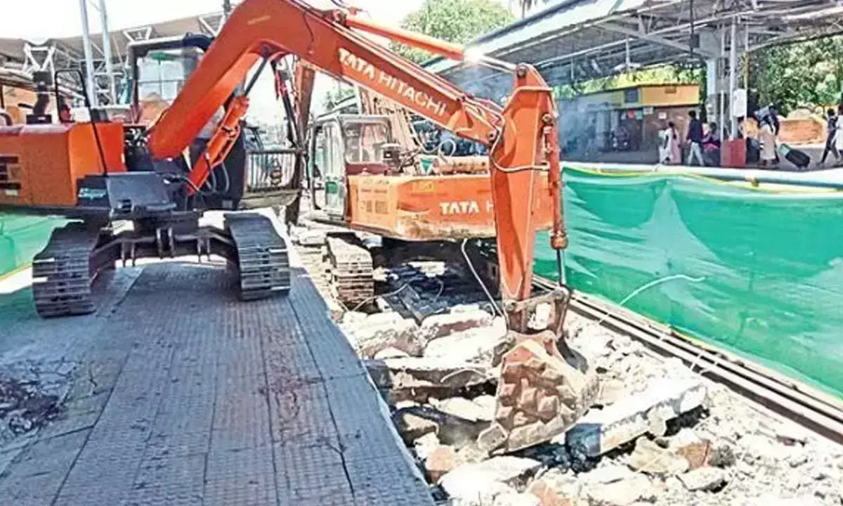 राजमुंदरी में रेलवे ट्रैक के आधुनिकीकरण का काम शुरू
