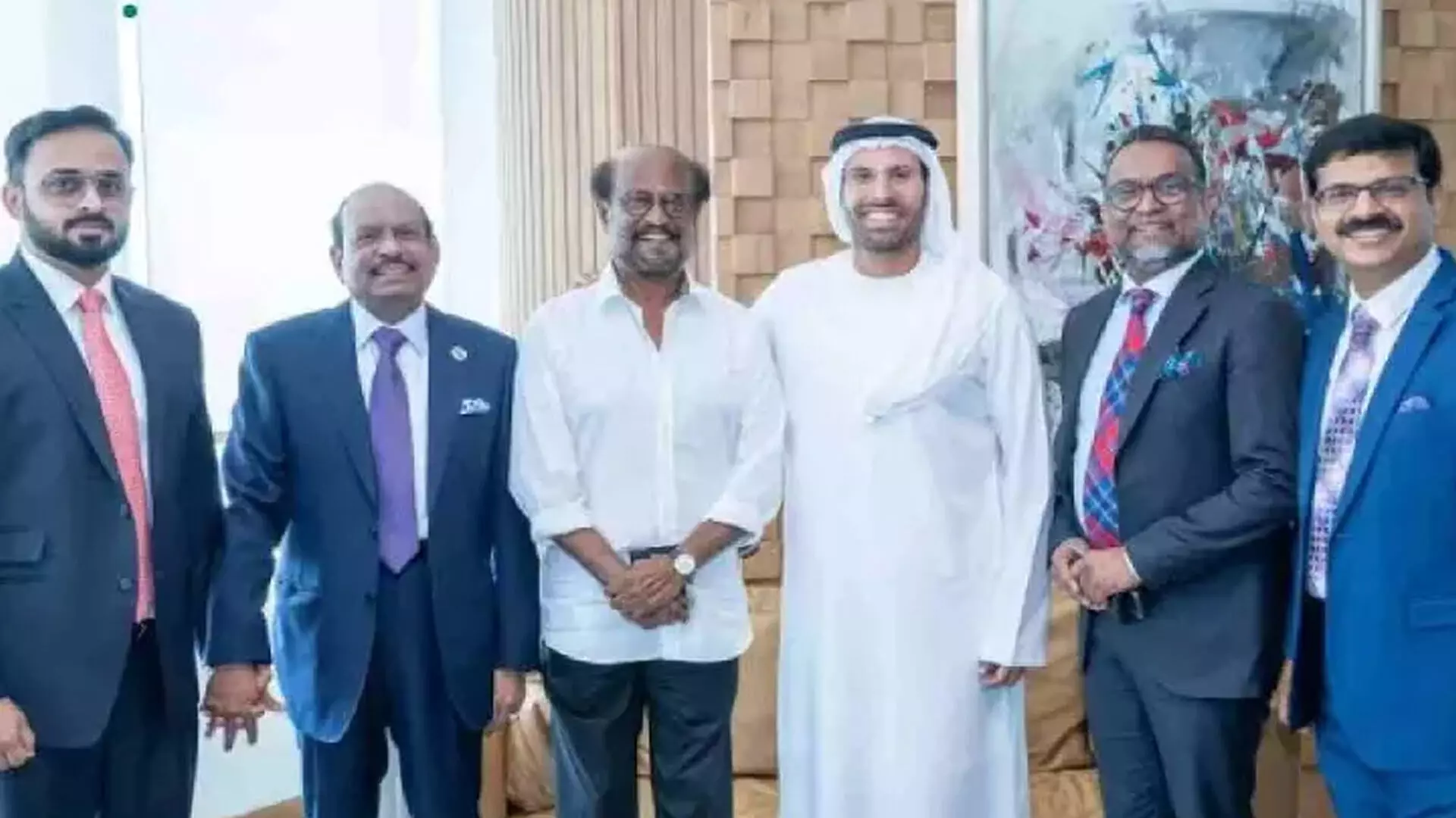 सुपरस्टार रजनीकांत को UAE का प्रतिष्ठित गोल्डन वीज़ा मिला