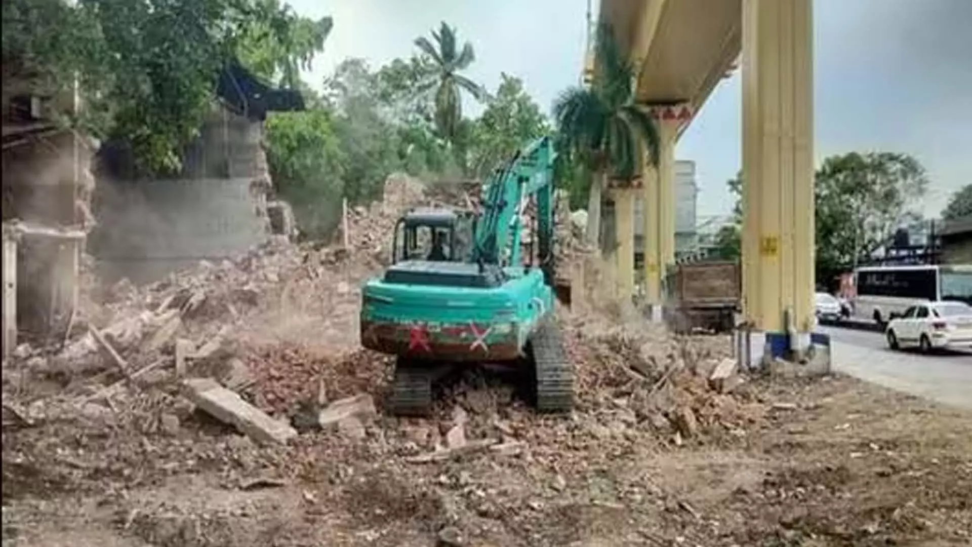 सड़क चौड़ीकरण परियोजना, पीएमसी ने खड़की में जयहिंद थिएटर को तोड़ा