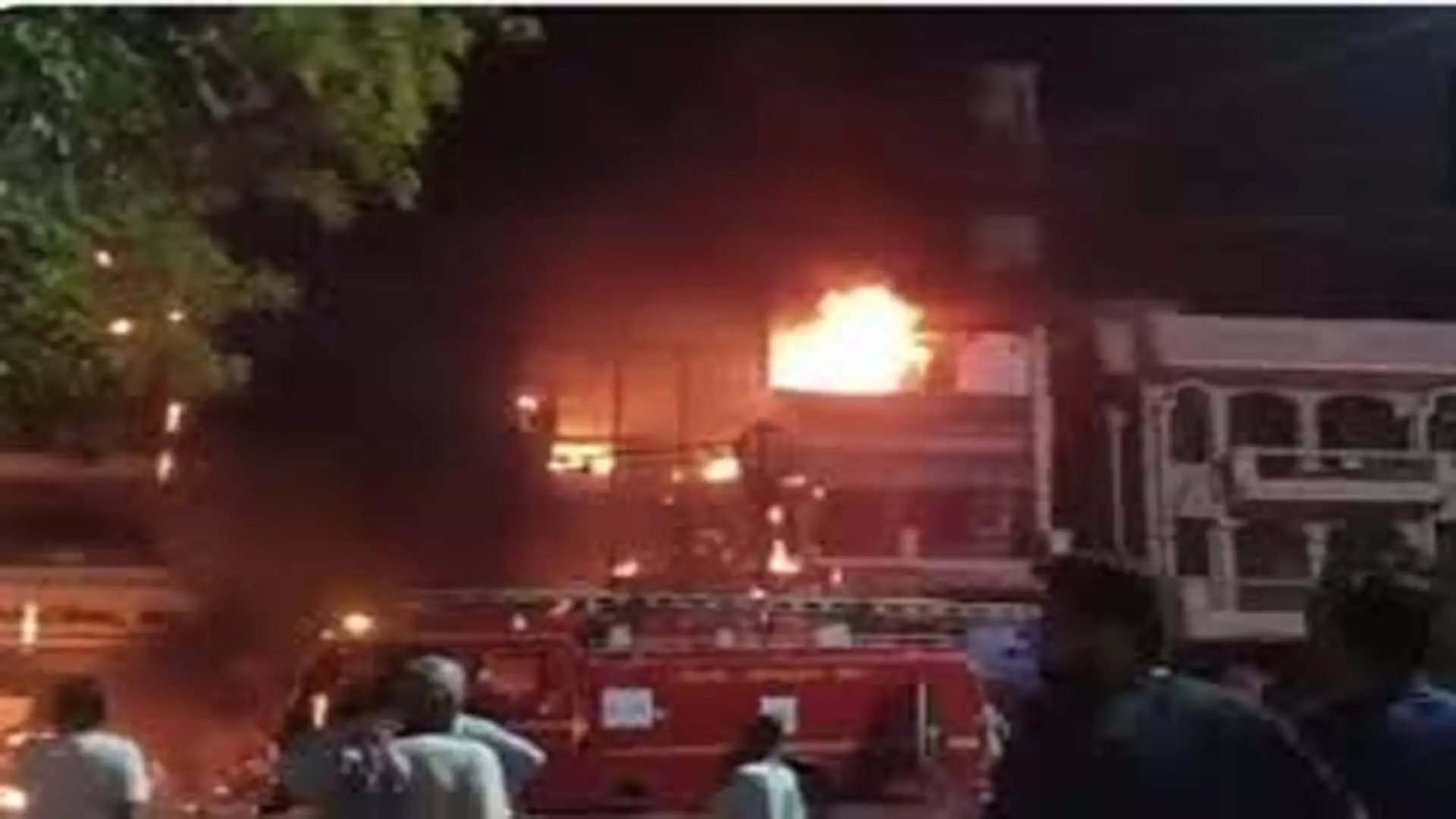 दिल्ली के बेबी केयर अस्पताल में लगी आग, सात नवजात बच्चों की मौत, मालिक के खिलाफ किया  FIR दर्ज