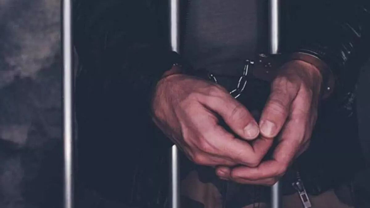 पुलिस ने नशे में घाट पर हुड़दंग मचा रहे छह हुड़दंगियों को गिरफ्तार किया