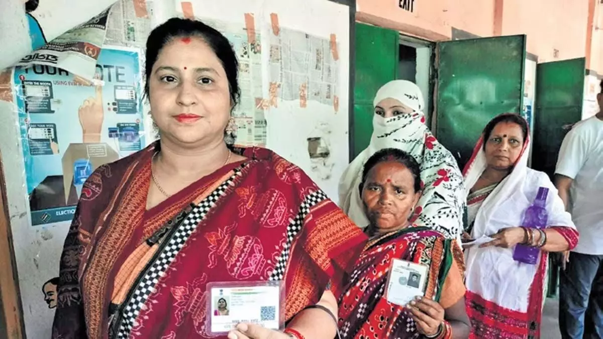 ओडिशा के संबलपुर में मतदान संपन्न, देरी से कुछ बूथों पर मतदाता नाराज