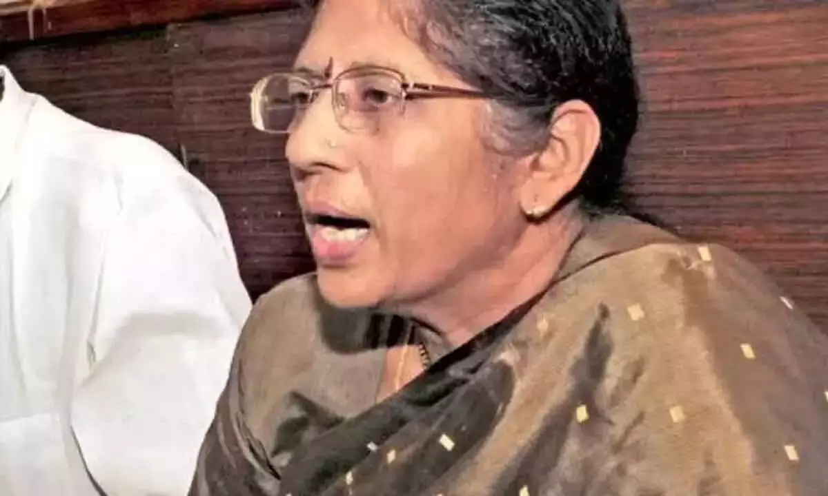 मंत्री येरनेनी सीता देवी का हैदराबाद में दिल का दौरा पड़ने से निधन