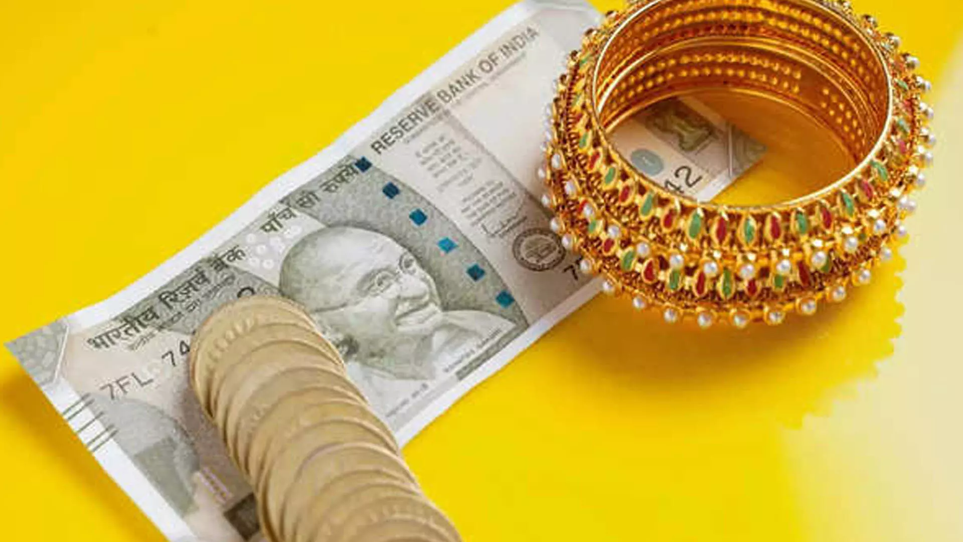 चेन्नई , सोने की कीमतों में 520 रुपये की बढ़ोतरी हुई
