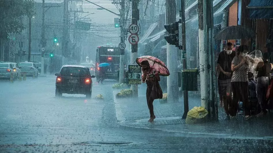 मिजोरम में भारी बारिश, तेज हवाओं का अलर्ट; सरकार ने जारी की एडवाइजरी