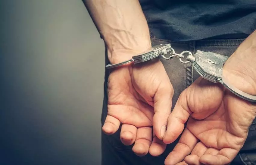 छत्तीसगढ़ में 2 कुख्यात नक्सली गिरफ्तार