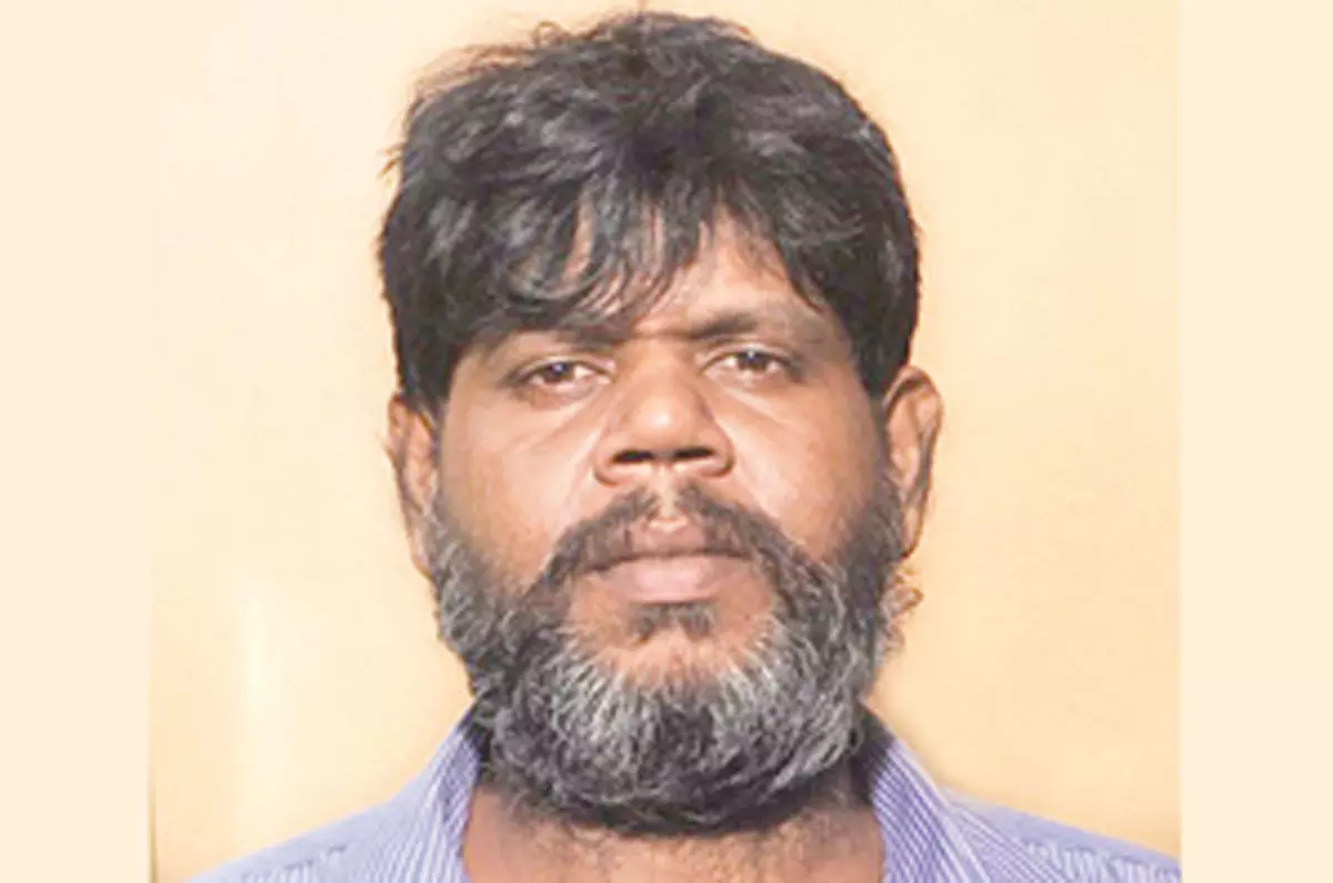 गुजरात में पकड़े गए आईएस आतंकवादियों के समन्वयक का सुराग देने वाले को मिलेगा इनाम